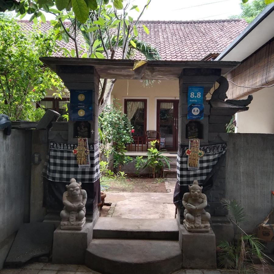 Pondok Aldi Hostel Amed  Exterior photo