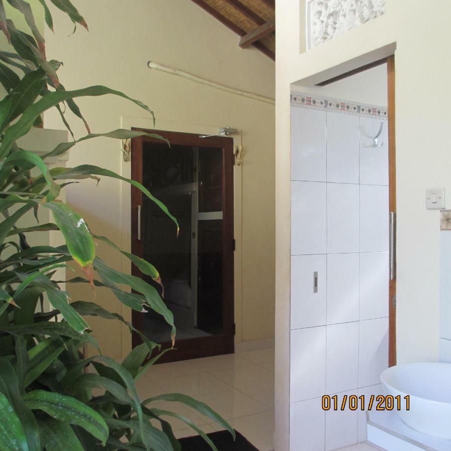 Pondok Aldi Hostel Amed  Exterior photo