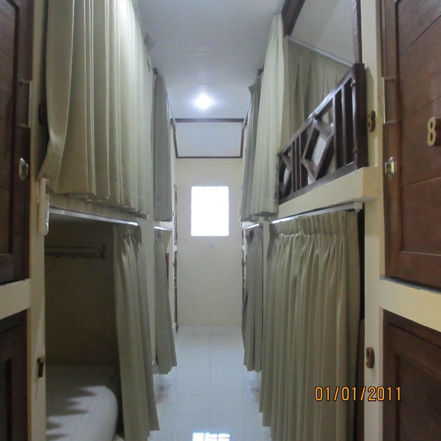 Pondok Aldi Hostel Amed  Exterior photo